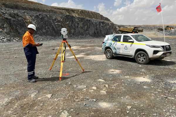 Mine Survey & Geotechnical and Hydrology Data Collection & Processing Mine Survey & Geotechnical and Hydrology Data Collection & Processing